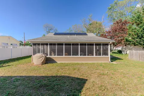 34 Holiday Rd, Villas, NJ 08251 photo 34