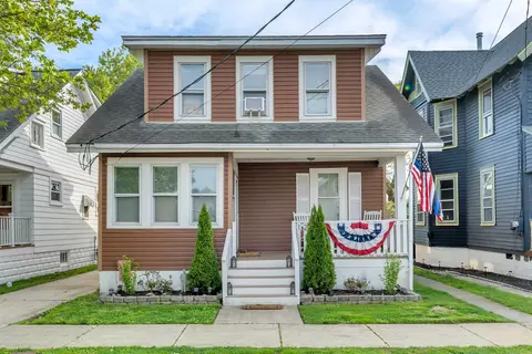 122 W Magnolia Ave, Wildwood, NJ 08260