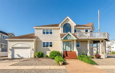7423 Ocean Dr, Avalon, NJ 08202