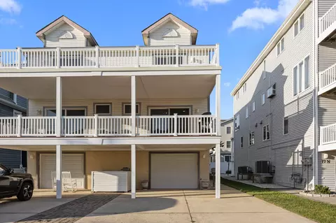 21 62nd St #EAST, Sea Isle City, NJ 08243