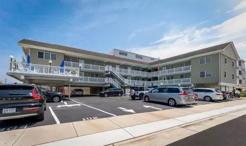 7203 Atlantic Ave #302, Wildwood Crest, NJ 08260