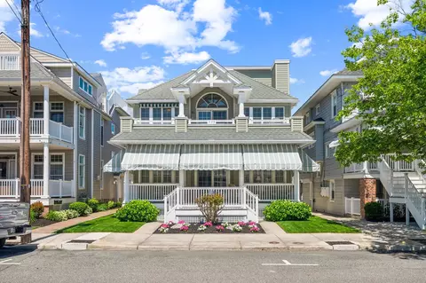 839 Park Pl #2, Ocean City, NJ 08226