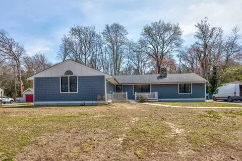 3108 Hemlock Rd, North Cape May, NJ 08204