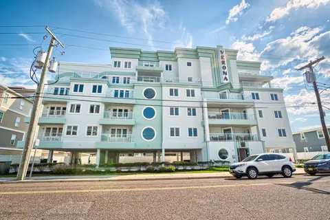 407 E Monterey Ave #302, Wildwood Crest, NJ 08260