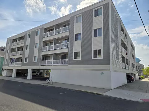 3900 Pleasure Ave #302, Sea Isle City, NJ 08243