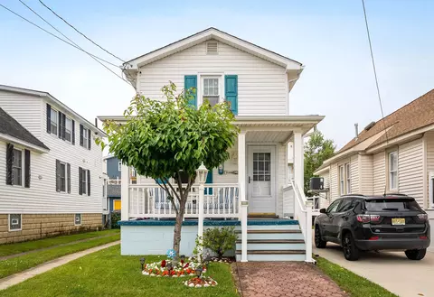 214 W 12th Ave, North Wildwood, NJ 08260