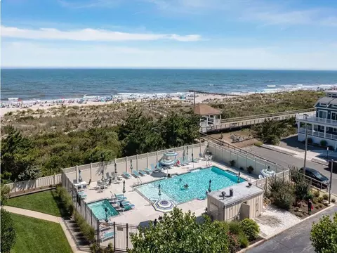 66 E 20th St #108, Avalon, NJ 08202 photo 3