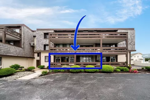66 E 20th St #108, Avalon, NJ 08202