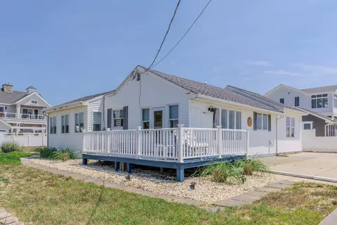 401 Beach Dr, North Cape May, NJ 08204