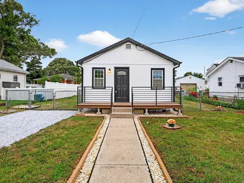 158 Arbor Rd, Villas, NJ 08251