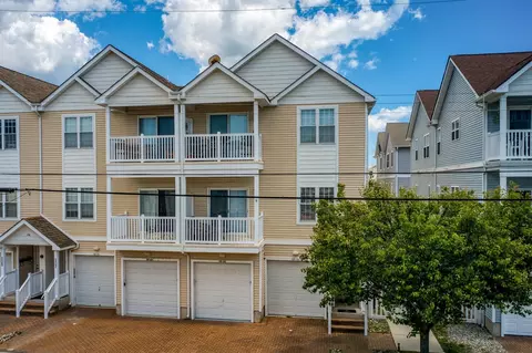 309 E Poplar Ave # 102, Wildwood, NJ 08260
