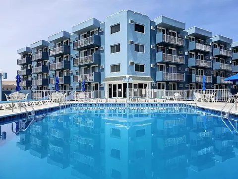 225 E Wildwood Ave #103, Wildwood, NJ 08260