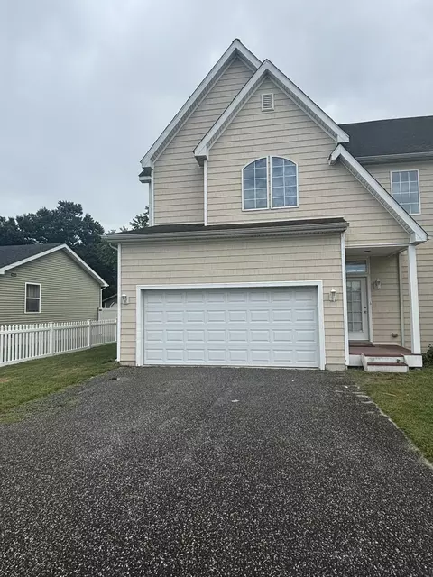 410 N 7th St #A, Rio Grande, NJ 08242