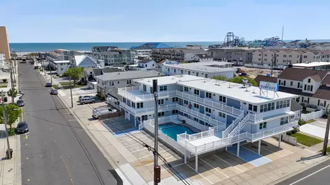 2001 Surf Ave #12, North Wildwood, NJ 08260