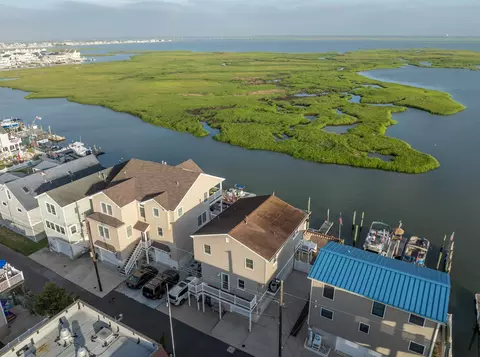 1005 Hoffman Canal Ave, North Wildwood, NJ 08260