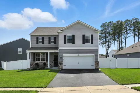 218 Crystal Lake Dr, Egg Harbor Township, NJ 08234