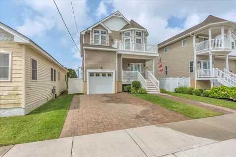 102 E 8 Th Ave, North Wildwood, NJ 08260