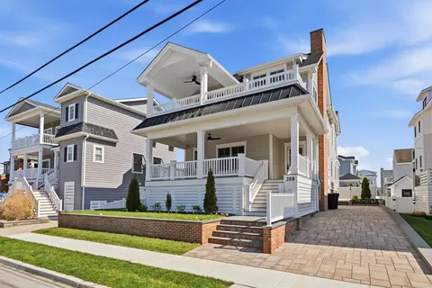 288 86th St, Stone Harbor, NJ 08247