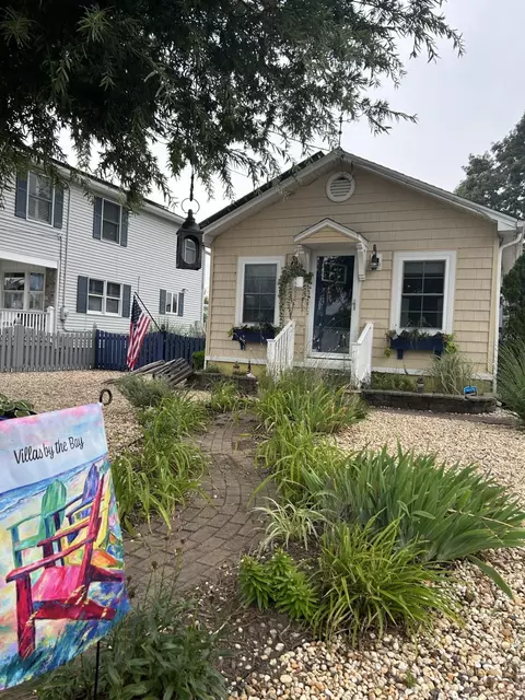 28 Texas Ave, Villas, NJ 08251