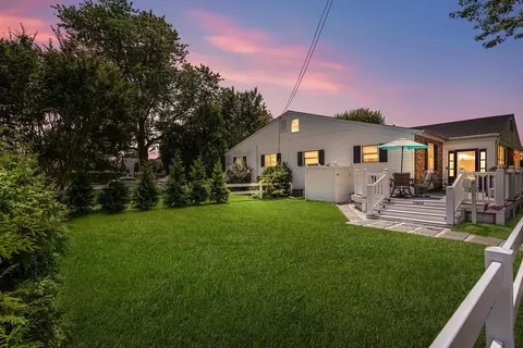 1361 Illinois Ave # C, Cape May, NJ 08204