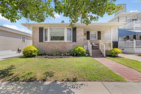 115 E Topeka Ave, Wildwood Crest, NJ 08260