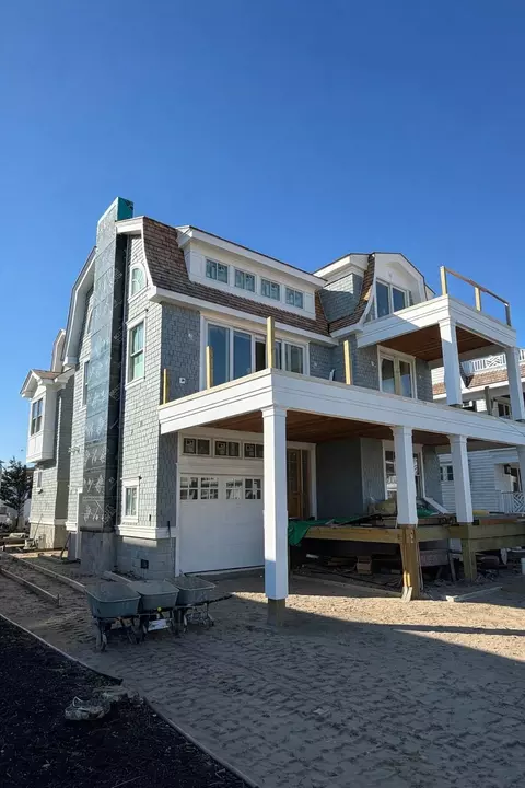 82 W 9th St, Avalon, NJ 08202 photo 2