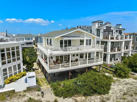 3226 Wesley Ave #2, Ocean City, NJ 08226