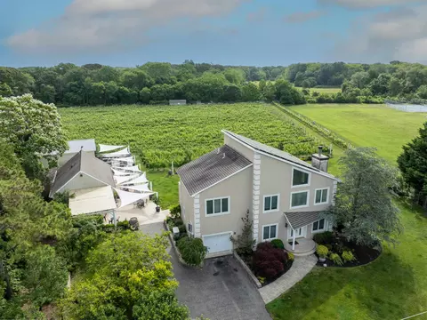 3911 Bayshore Rd, North Cape May, NJ 08204