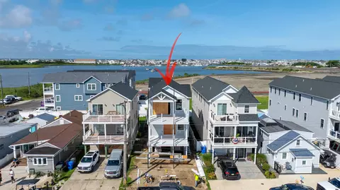 625 W Montgomery Ave, Wildwood, NJ 08260