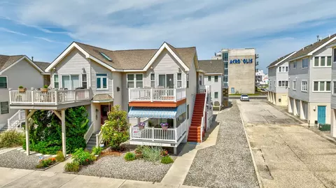 519 E 5th Ave #1, North Wildwood, NJ 08260