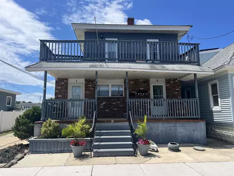 108-110 W Buttercup Rd, Wildwood Crest, NJ 08260