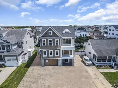 15 Waterway Rd #BOAT 6 CLUBHOUSE DR, Ocean City, NJ 08226