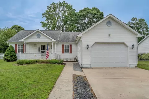 2 Freedom Dr, Rio Grande, NJ 08242