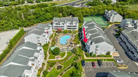 902 Ocean Dr #703, Cape May, NJ 08204