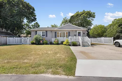9 Goshen Rd, Cape May Court House, NJ 08210