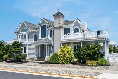 14 103rd St, Stone Harbor, NJ 08247