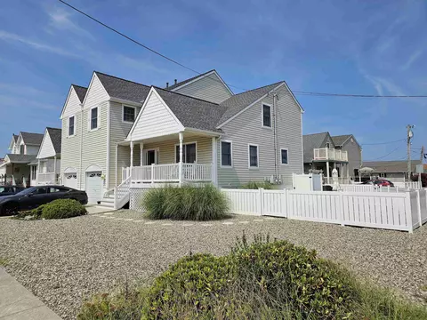101 W Richmond Ave #101, Wildwood, NJ 08260
