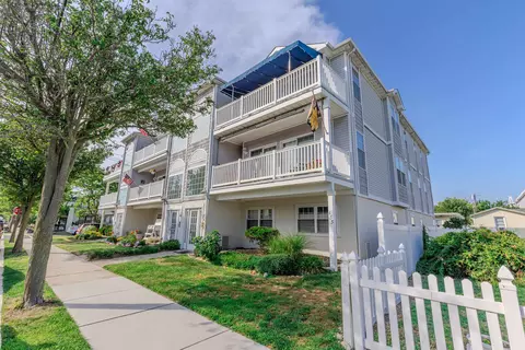 153 W Taylor Ave #3, Wildwood, NJ 08260