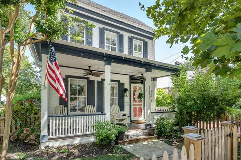 1130 Washington St, Cape May, NJ 08204