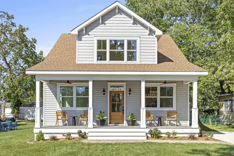 73 Ridgewood Ave, Villas, NJ 08251