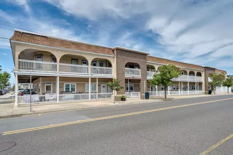 5600 Seaview Ave #8, Wildwood Crest, NJ 08260