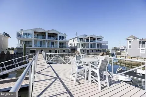 633 W Burk Ave #0, Wildwood, NJ 08260