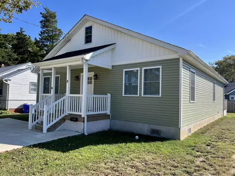 9 Bucknell Ave, Del Haven, NJ 08251
