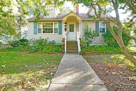 1108 West St, Cape May, NJ 08204