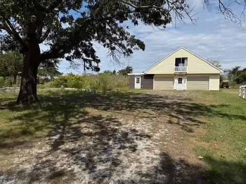 82 Pierces Point Rd, Cape May Court House, NJ 08210