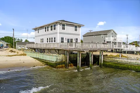 94 Delaware Ave, Fortescue, NJ 08321
