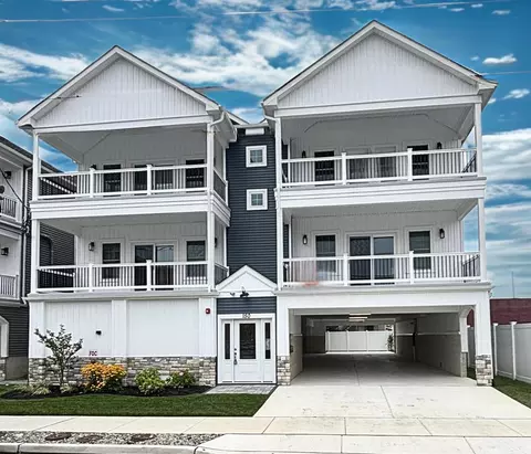 150 E Lincoln Ave #202, Wildwood, NJ 08260