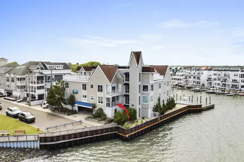 1415 Harbor Ln #101, Cape May, NJ 08204