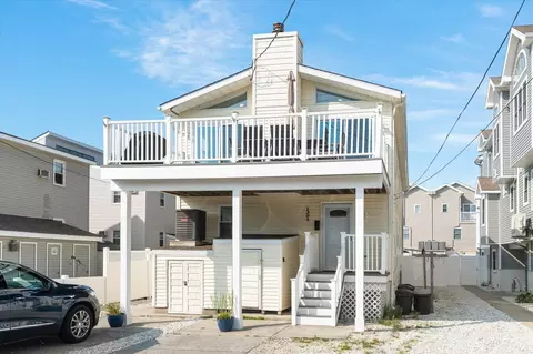 139 55th St #A, Sea Isle City, NJ 08243