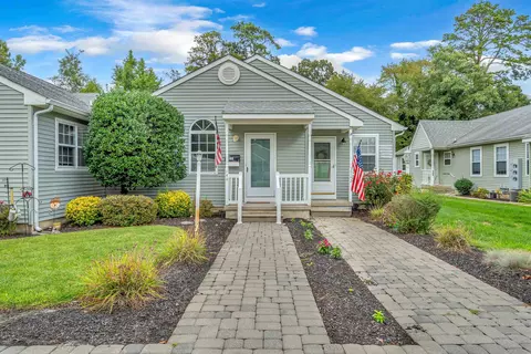 144 Lee Ln #FRONT, Cape May Court House, NJ 08210